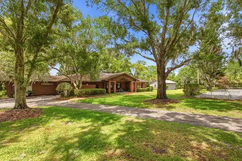 $2,399,000 | 4910 East Lake Drive, Winter Springs, FL 32708