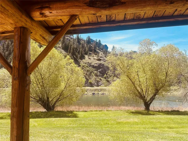 $1,099,000 | 68 River Drive, Cascade, MT 59421