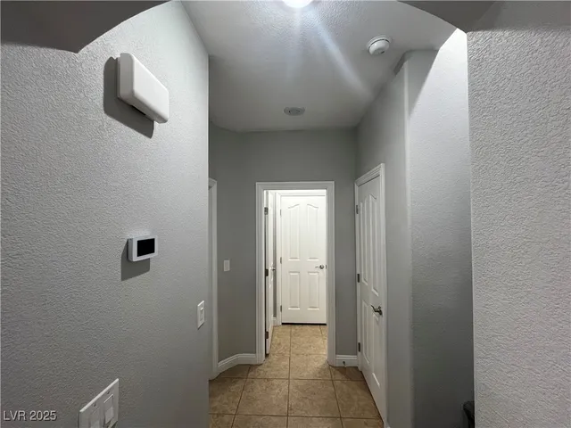 $1,865 | 1109 Tropical Star Lane, Unit 1, Henderson, NV 89002