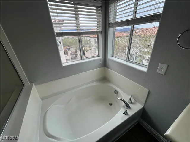 $1,865 | 1109 Tropical Star Lane, Unit 1, Henderson, NV 89002