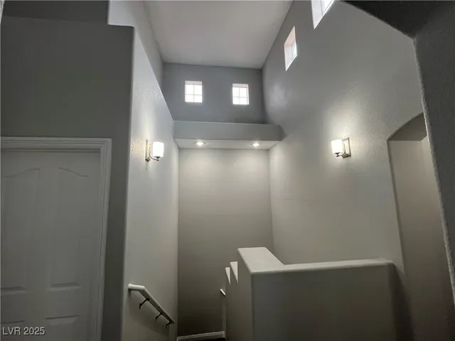 $1,865 | 1109 Tropical Star Lane, Unit 1, Henderson, NV 89002