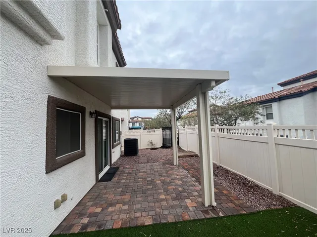 $1,865 | 1109 Tropical Star Lane, Unit 1, Henderson, NV 89002