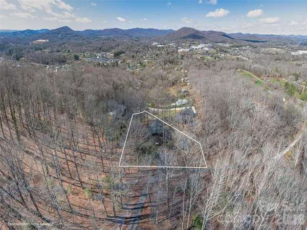 $649,000 | 56 Southwicke Drive, Arden, NC 28704