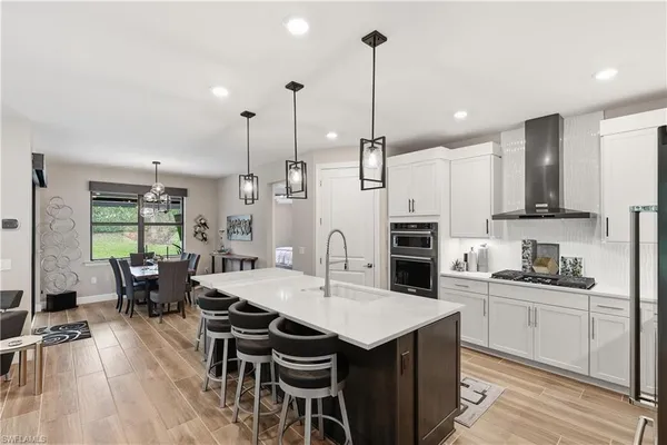 $1,050,000 | 6678 Pennyroyal Drive, Naples, FL 34114