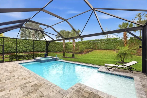 $1,050,000 | 6678 Pennyroyal Drive, Naples, FL 34114