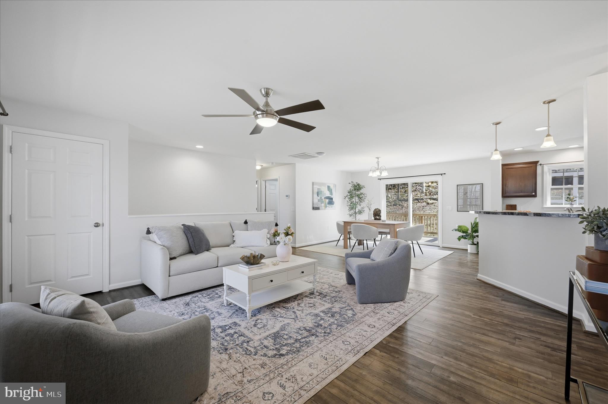 168 Deer Trail Road Front Royal, VA 22630 - Photo 6 of 58 Living Room