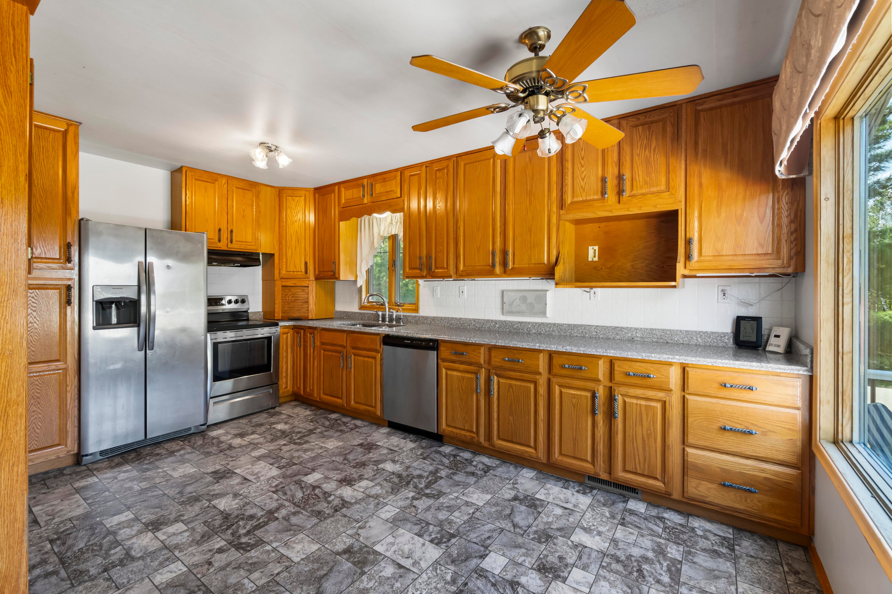 4038 Twin Oak Road Gaylord, MI 49735 - Photo 9 of 29 Gallery Image 9