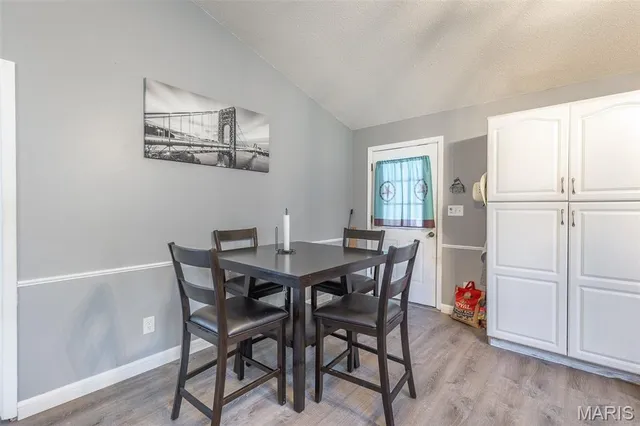 $399,900 | 210 Ripley 21n-16c, Doniphan, MO 63935