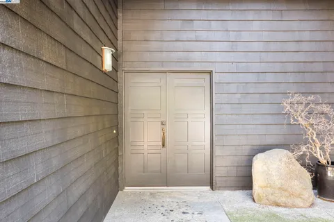 $1,895,000 | 3 Abbott Way, Piedmont, CA 94618