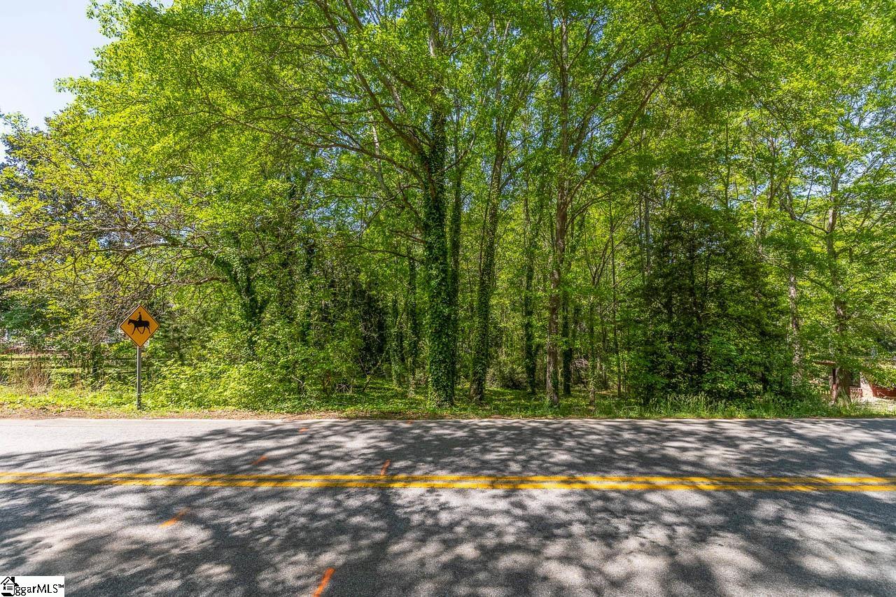 18 B State Rd S-23-752 Greenville, SC 29609 - Photo 5 of 13 Gallery Image 5