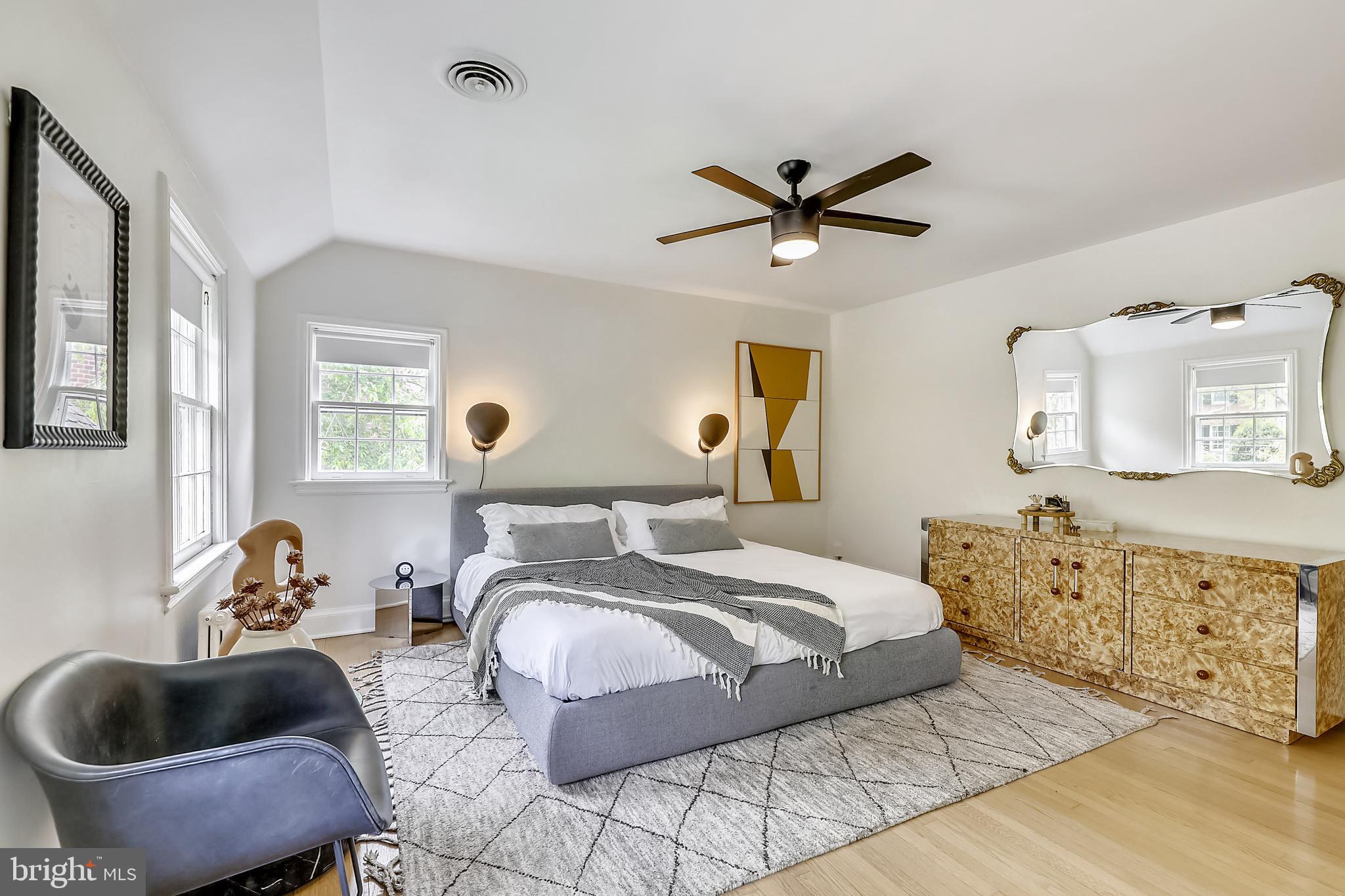 7704 Chatham Road Chevy Chase, MD 20815 - Photo 17 of 43 Owner's suite