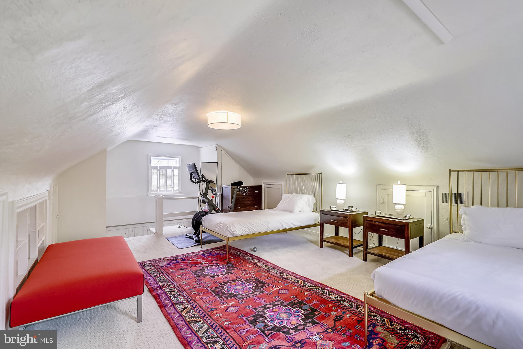 7704 Chatham Road Chevy Chase, MD 20815 - Photo 34 of 43 Perfect for guests