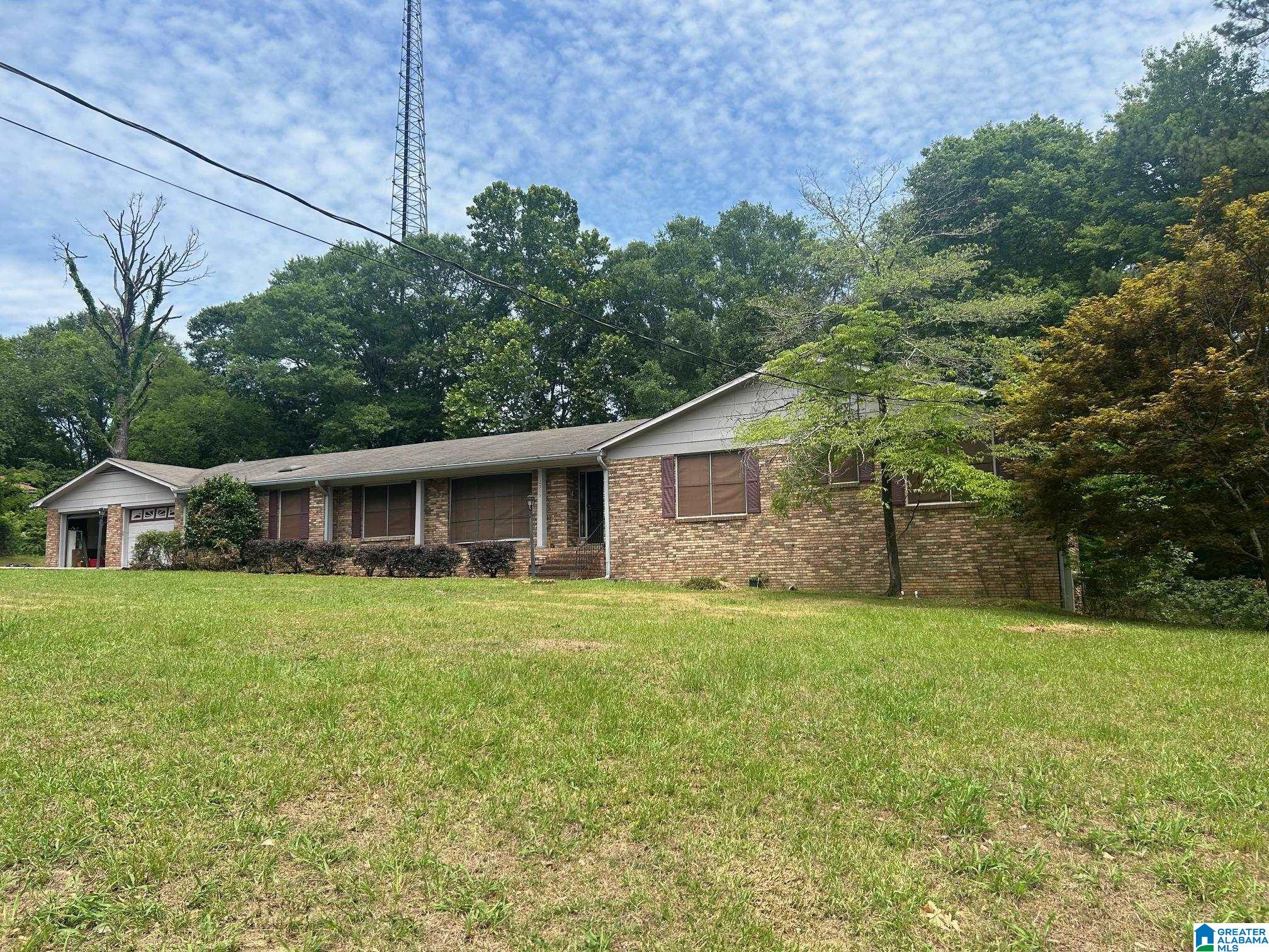 2515 Simpson Street Anniston, AL 36201 - Photo 2 of 36