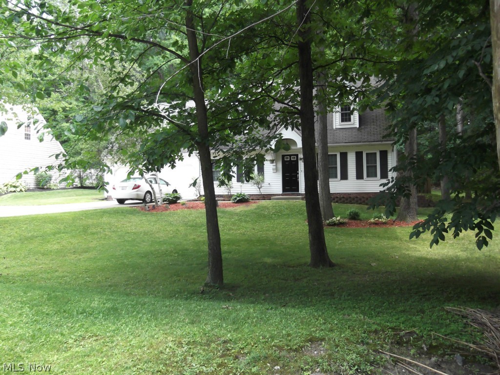 7277 Auburn Road Painesville, OH 44077 - Photo 2 of 21 FRONT