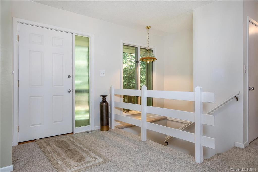 213 Oriole Road Brevard, NC 28712 - Photo 3 of 28 Gallery Image 3