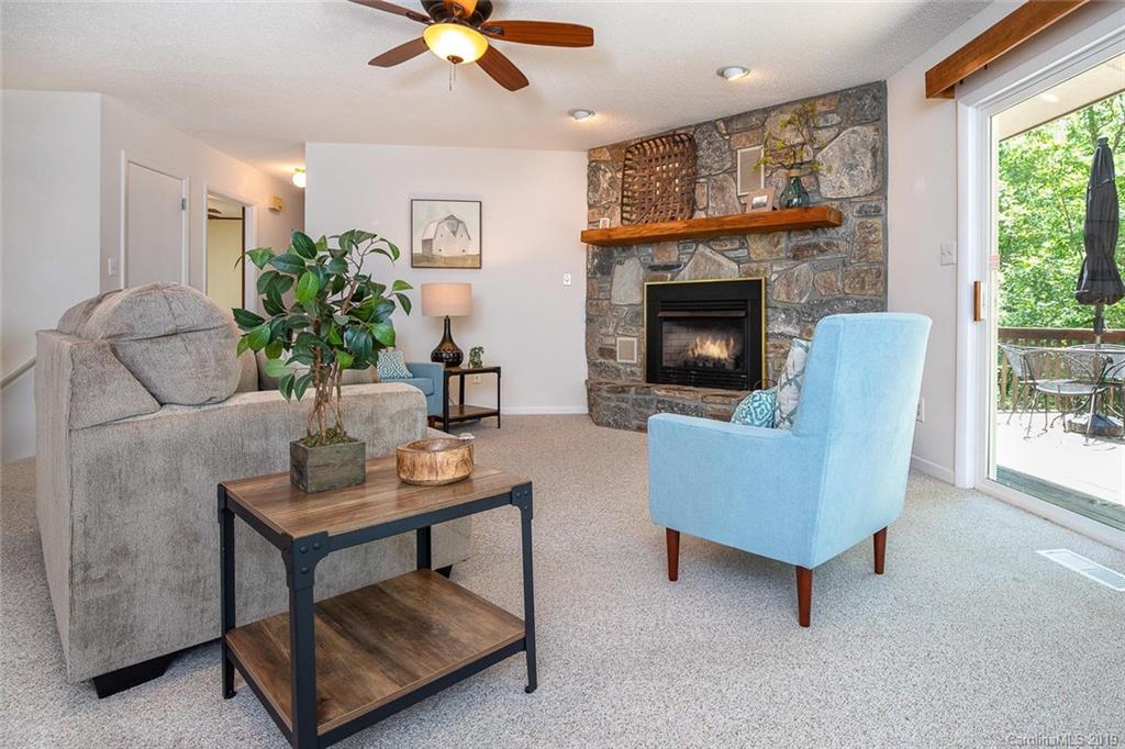 213 Oriole Road Brevard, NC 28712 - Photo 4 of 28 Gallery Image 4