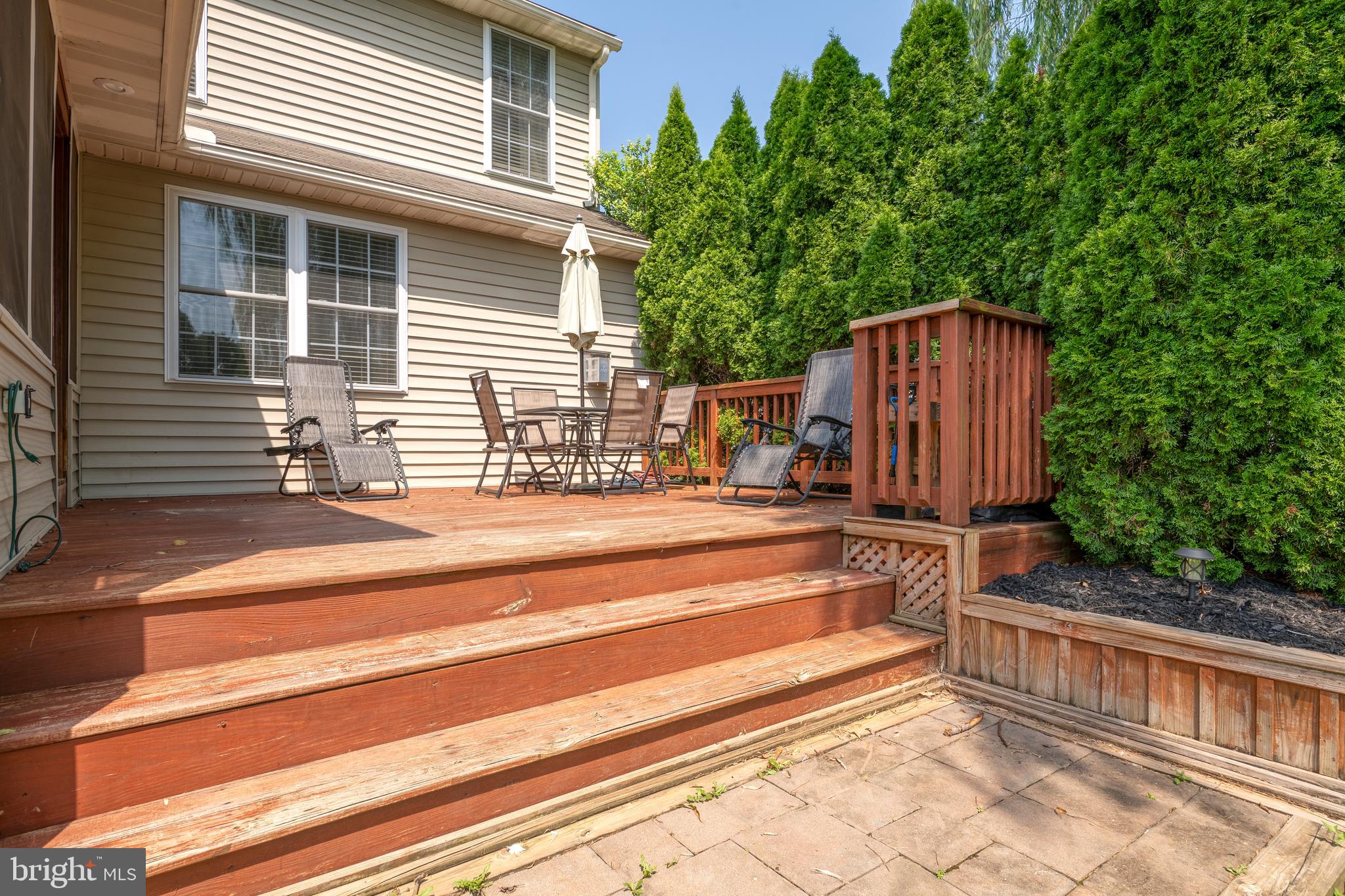 227 Deerfield Lane Lititz, PA 17543 - Photo 37 of 43 Gallery Image 37