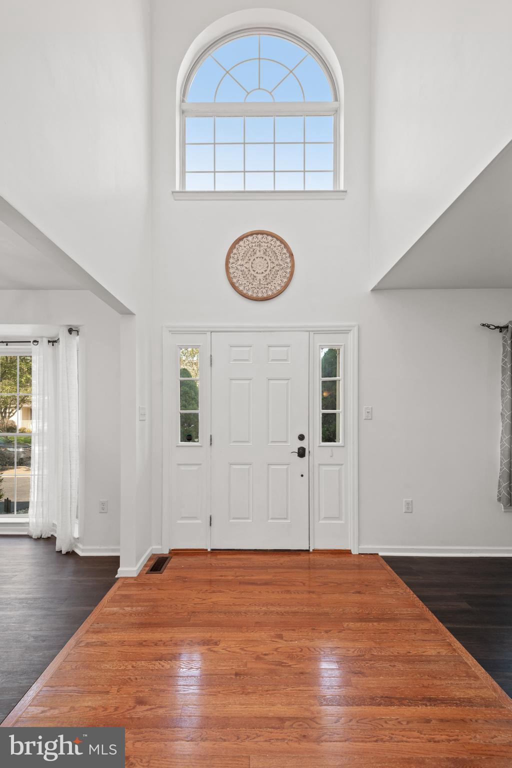 227 Deerfield Lane Lititz, PA 17543 - Photo 5 of 43 Gallery Image 5