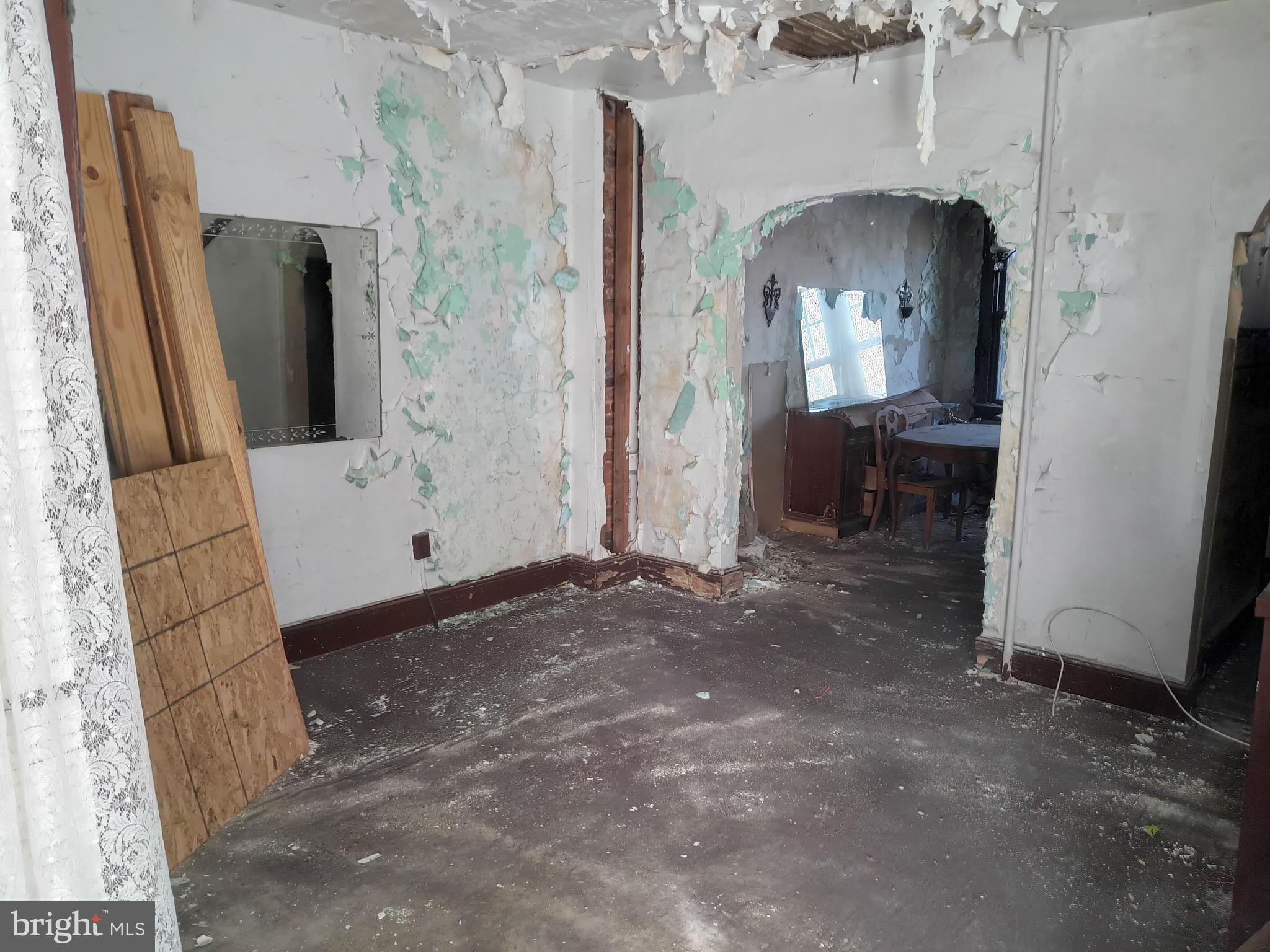 2118 Presbury Street Baltimore, MD 21217 - Photo 8 of 10