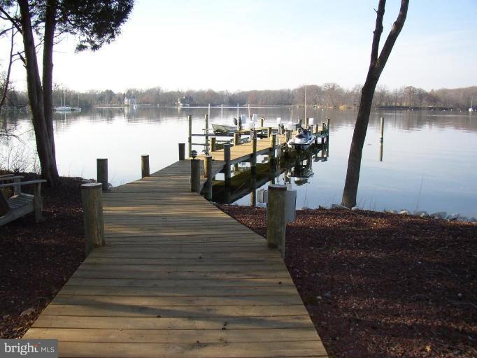 150' pier