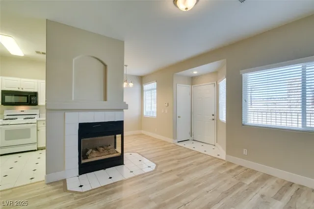 $1,670 | 1201 Nevada Sky Street, Las Vegas, NV 89128