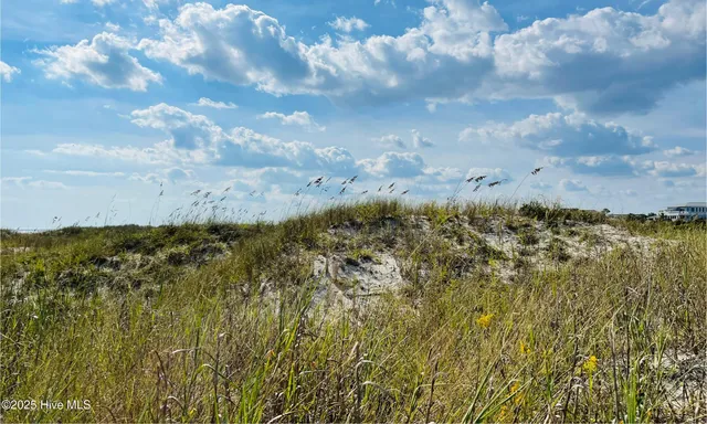 $498,000 | 695 Iredel Court, Calabash, NC 28467