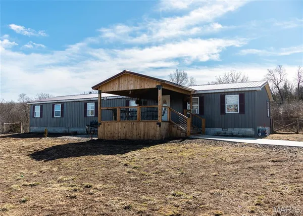 $295,000 | 10498 Hwy Z, Falcon, MO 65470