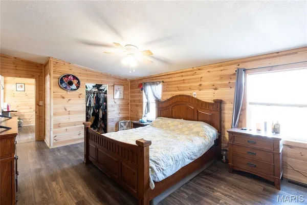 $295,000 | 10498 Hwy Z, Falcon, MO 65470