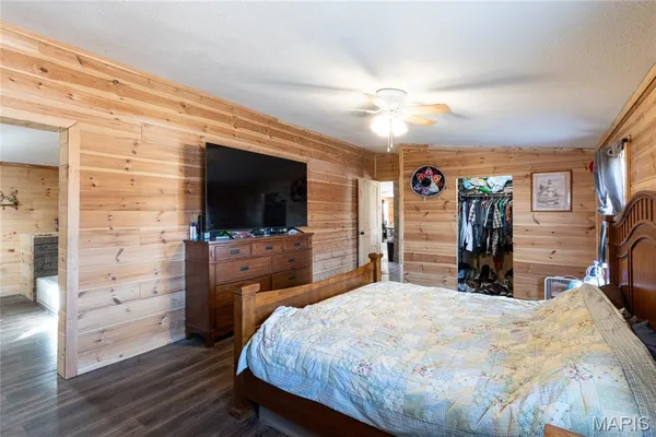 $295,000 | 10498 Hwy Z, Falcon, MO 65470