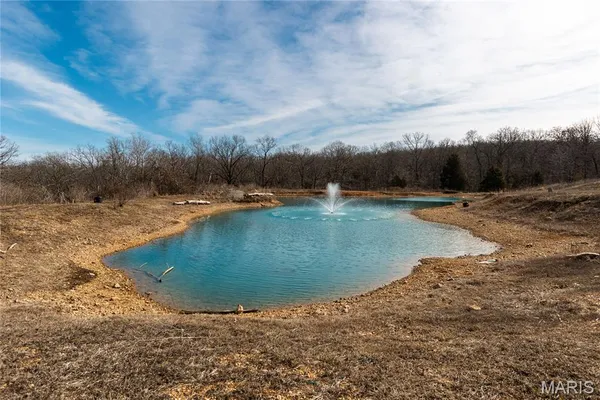 $295,000 | 10498 Hwy Z, Falcon, MO 65470