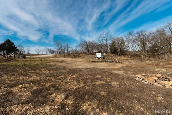 $295,000 | 10498 Hwy Z, Falcon, MO 65470