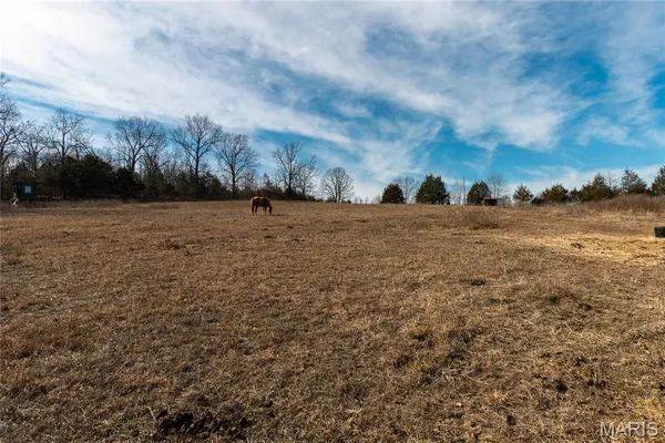 $295,000 | 10498 Hwy Z, Falcon, MO 65470