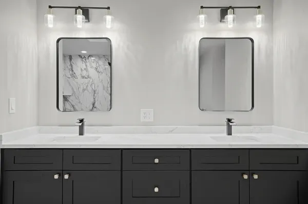 $899,900 | 8201 Castle Drive, Munster, IN 46321