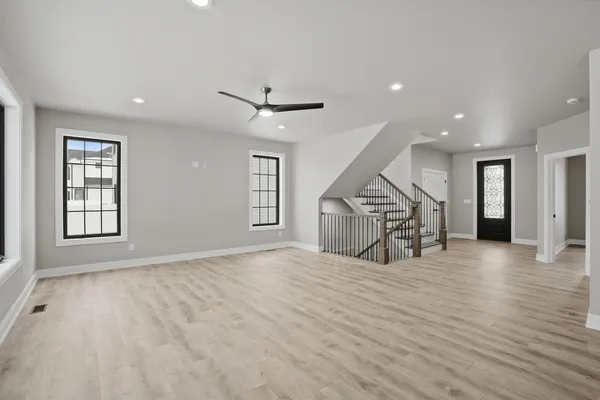 $899,900 | 8201 Castle Drive, Munster, IN 46321