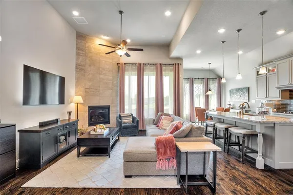 $4,700 | 7915 Sunflower Lane, Dallas, TX 75252