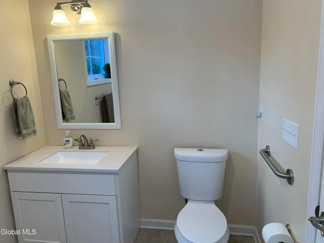 $3,750 | 8 Amanda Court, Wilton, NY 12866