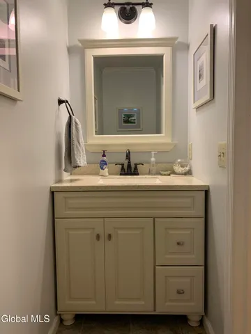 $3,750 | 8 Amanda Court, Wilton, NY 12866