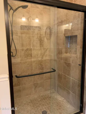 $3,750 | 8 Amanda Court, Wilton, NY 12866