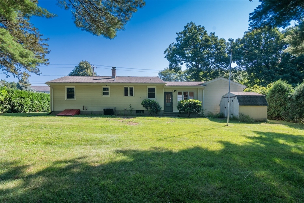 63 Tinkham Road Springfield, MA 01129 - Photo 21 of 22 Gallery Image 21