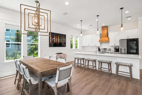 a view of entryway with wooden floor