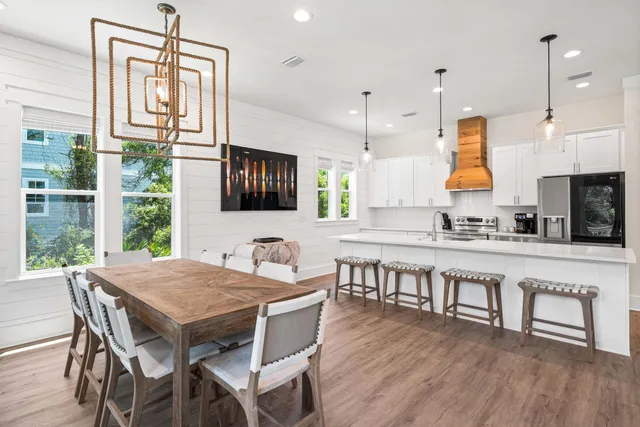 a view of entryway with wooden floor