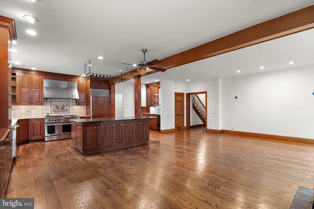 $985,000 | 915 Barley Drive, Wilmington, DE 19807