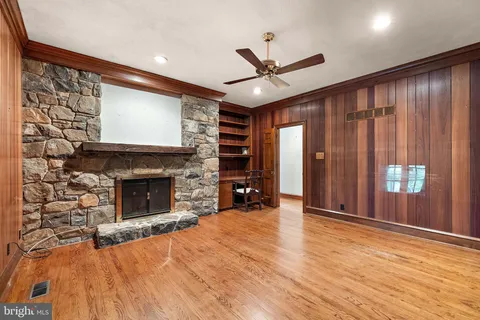 $985,000 | 915 Barley Drive, Wilmington, DE 19807