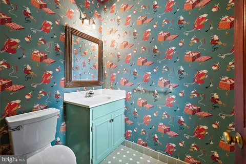 $985,000 | 915 Barley Drive, Wilmington, DE 19807