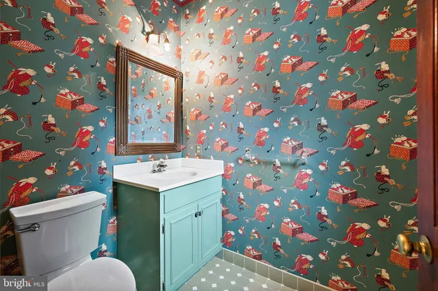 $985,000 | 915 Barley Drive, Wilmington, DE 19807