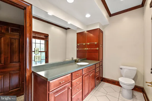 $985,000 | 915 Barley Drive, Wilmington, DE 19807