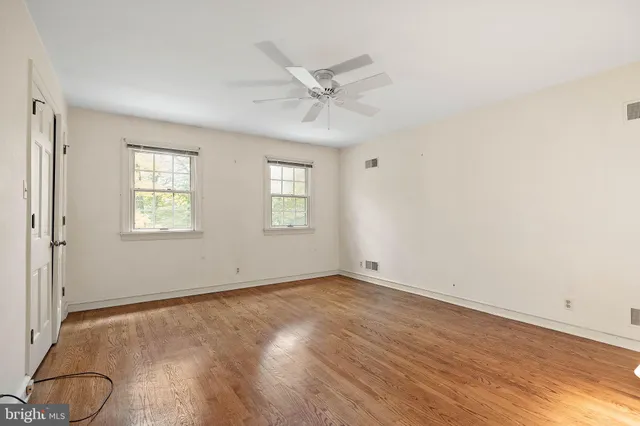 $985,000 | 915 Barley Drive, Wilmington, DE 19807