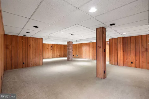 $985,000 | 915 Barley Drive, Wilmington, DE 19807