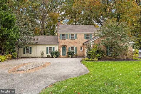 $985,000 | 915 Barley Drive, Wilmington, DE 19807