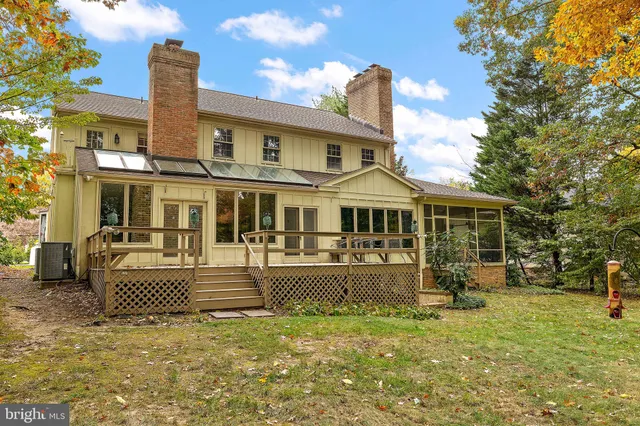 $985,000 | 915 Barley Drive, Wilmington, DE 19807